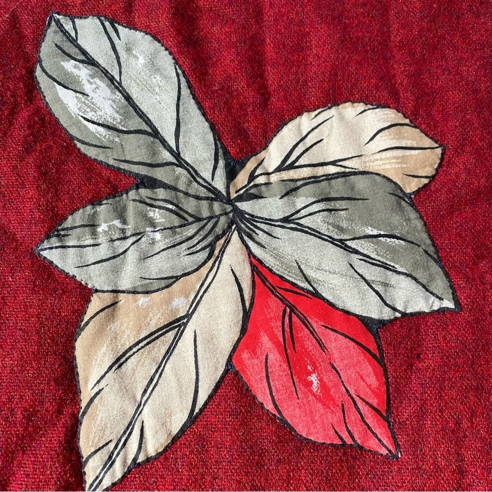 Vtg MCM Handmade Quilt Bedspread Bright Cranes Birds Maroon Wool Floral 58”x82”